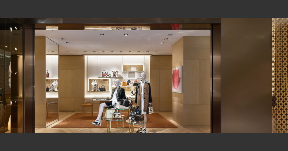 クライアントアドバイザー 販売職 中国 四国 岡山 高松 松山 ルイ ヴィトンジャパン株式会社