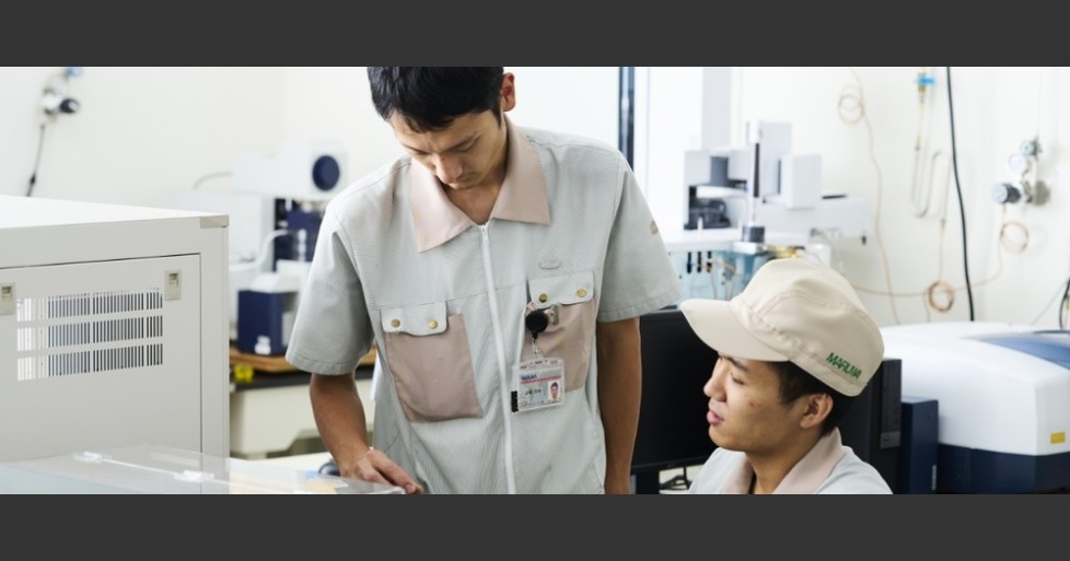 製品設計・製造技術（貫通EMIフィルタ） | MARUWAグループ