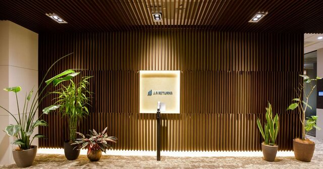 弊社オフィスエントランス