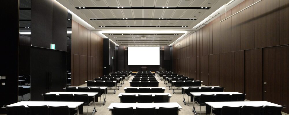 ステキな空間で働きませんか！ＪＰタワー名古屋内会議室のコンシェルジュ | 株式会社コングレ