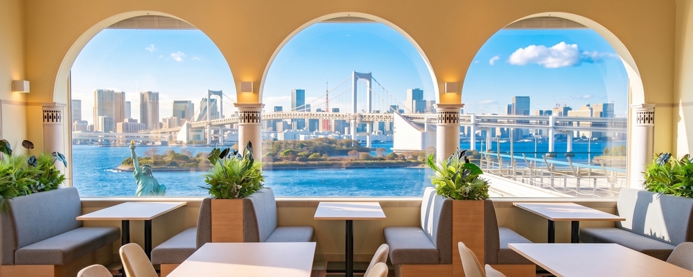 【お台場／正社員】カフェレストランスタッフ・店長候補｜月給30万円～｜5月・6月入社歓迎 | ボンディッシュ株式会社