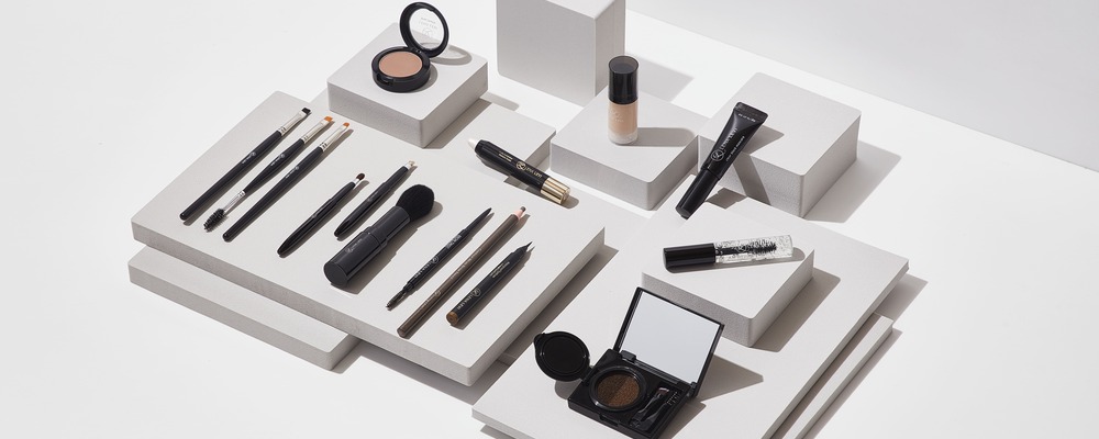 【生産管理・SCM担当】CEO直下 / ベストコスメ26冠の自社ブランド「HBL BEAUTY」の生産管理ポジション | 株式会社JULIA IVY