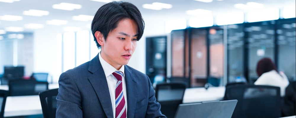 【Sales/セールス】創業5年で評価額1,000億円超／社員数400名超／最先端テクノロジーで日本の産業をアップデートする東大発AIスタートアップ | 燈株式会社