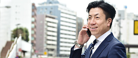 パートナー営業本部　第2パートナー営業部　グループ長　萩村