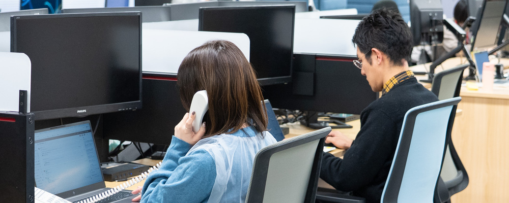 ECサイトの受発注・納品手配などのお客様を助けるサポート業務◆残業ほぼなし／年休125日／服装・髪型・ネイル自由／ | オフィスコム株式会社