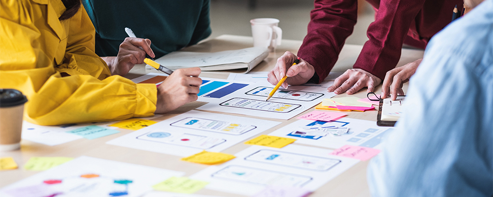 【UI/UXデザイナー】直感的なユーザーエクスペリエンスを実現するUX/UIデザイナー | 三井住友信託銀行株式会社