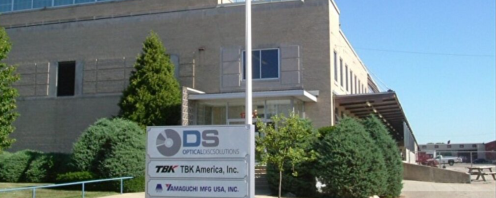 Office Coordinator | 株式会社山口製作所