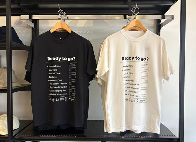 アパレルの取り扱いもございます