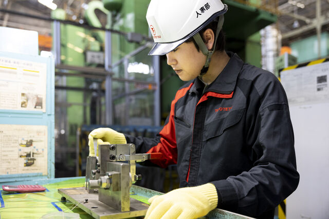 現地現物を大切にし、自分の目で見て確認することも。