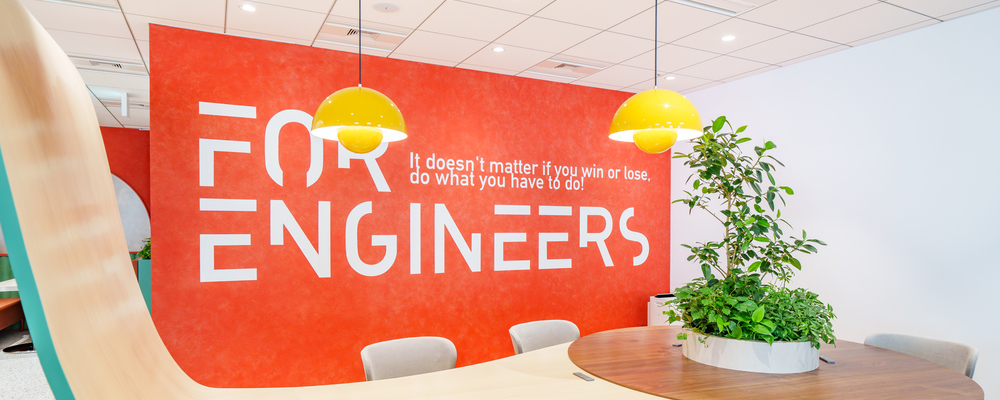 【若手歓迎！】IT営業★年休120日〜★業界経験不問！★裁量権あり | 株式会社HAL