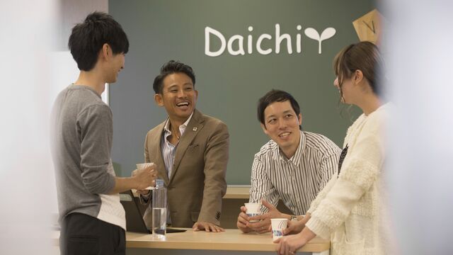 営業　マーケティング　Webディレクター　広告宣伝