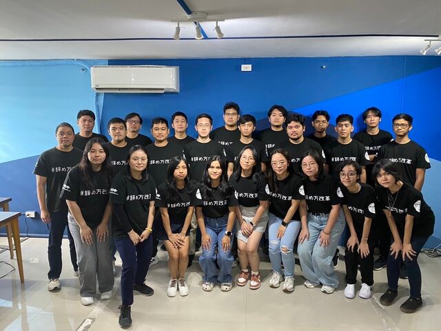 Hackazouk フィリピンの社員たち