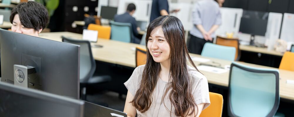 【札幌｜転勤なし｜日勤】未経験OK！チームをサポートしながら成長できる大手ECサイトのカスタマーサポートSV／服装・髪型・ネイル自由◎ | ポールトゥウィン株式会社
