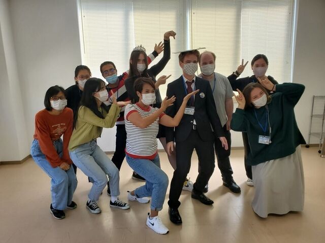 留学生と日本人学生の交流授業を開催