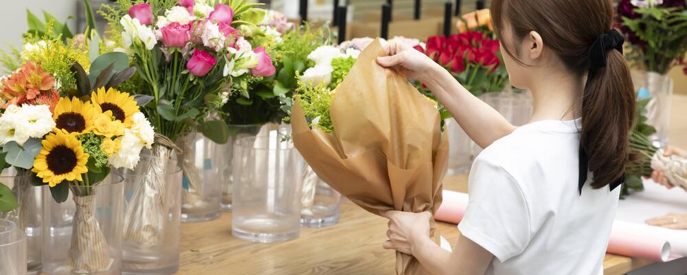 【未経験歓迎】花束・観葉植物の梱包・出荷軽作業スタッフ／週3日～・扶養内OK | 株式会社ＨａｎａＰｒｉｍｅ