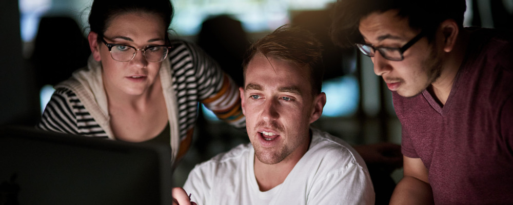 レポーティングコンサルタント | リモート＆オンサイトのハイブリッドワーク | 株式会社コンカー