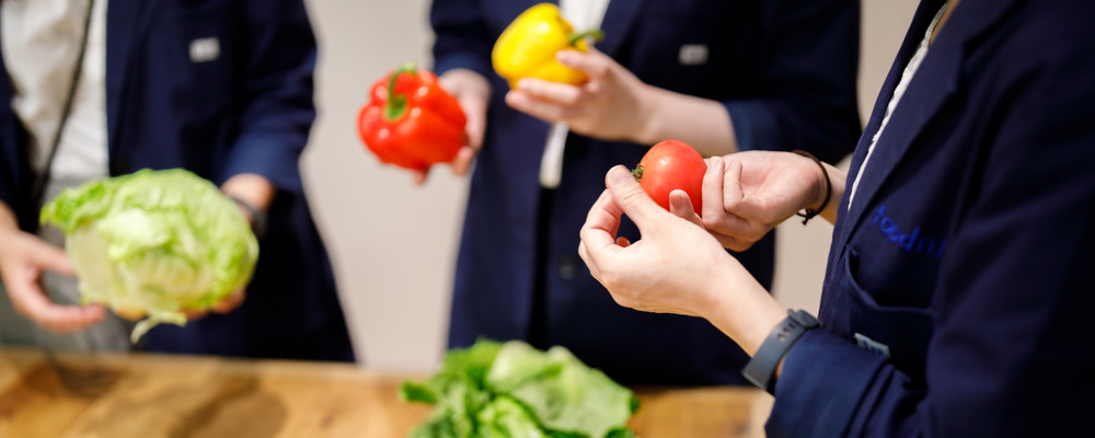 商品の企画/開発 | フードニア株式会社