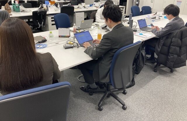 お仕事中の1枚。