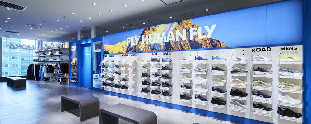 販売スタッフ（Sales Associate）－ HOKA ニュウマン高輪 | Deckers Japan合同会社