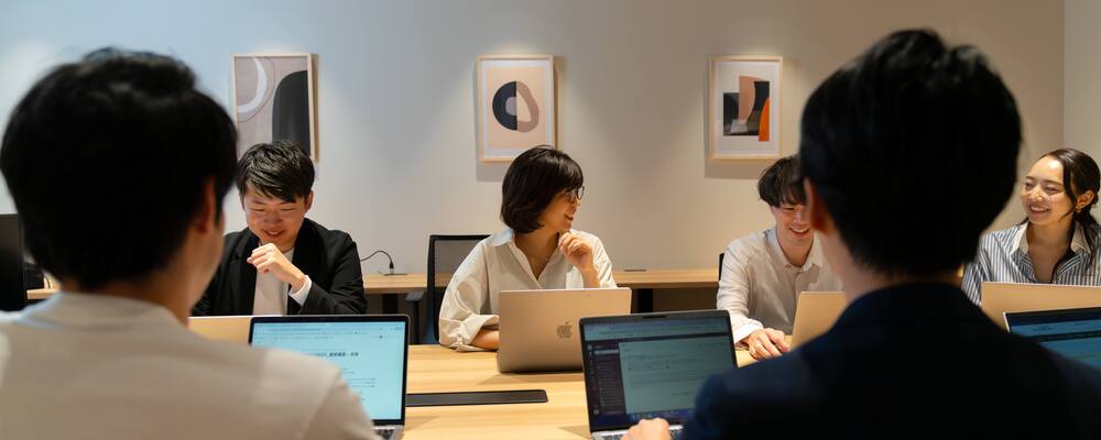 【人事マネージャー候補】急成長SaaSの人事機能を統括 採用戦略から制度運用・育成・組織開発まで担うポジション | 株式会社インフォボックス