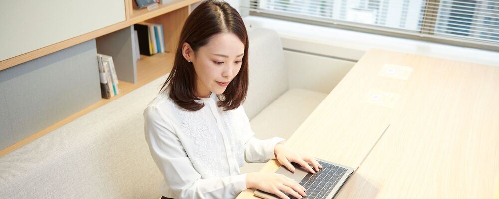 未経験から誰もが知る大手コーヒーチェーンで活躍！ 仕事もプライベートも充実の環境で無理なく成長できる | コクヨ＆パートナーズ株式会社