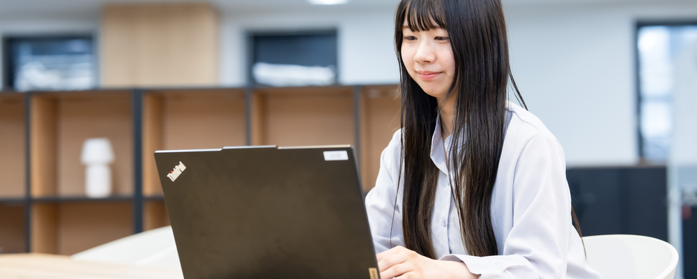【事務】業界未経験歓迎！｜生活インフラ×成長企業◎｜業務改善・仕組みづくりを経験し、リーダーポジションも目指せる／年収420～500万円 | 株式会社NEXT ONE