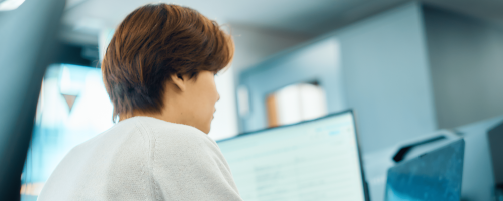 【ソフトウェアエンジニア】シリーズB■総額約23億円調達■自由診療バーティカルSaaSプロダクトのスタートアップ（リモート勤務可/フルフレックス制導入） | アトミックソフトウェア株式会社