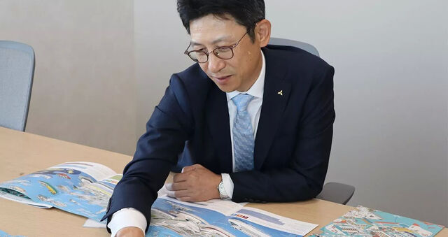 取締役社長　上田 伸