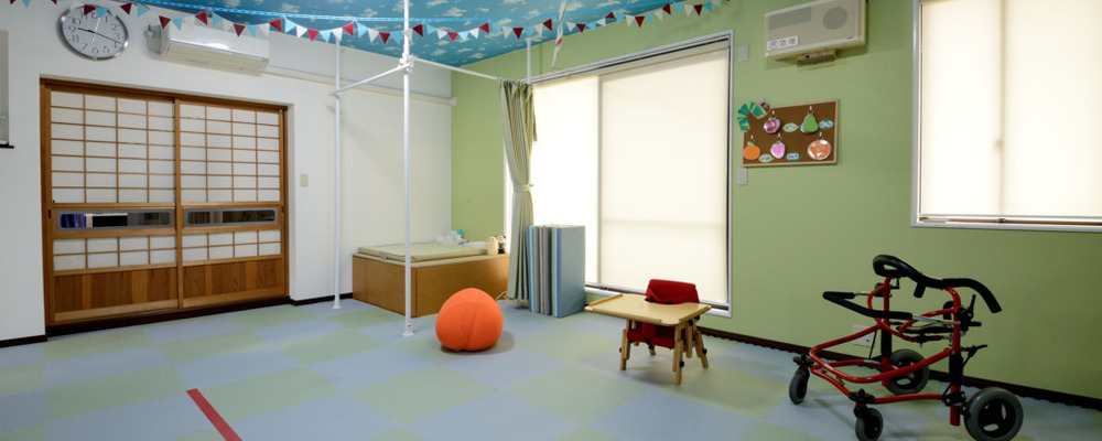 🍎スマイルぷらすMEBUKIのリハビリスタッフの募集です🍎 | SOUシニアケア株式会社