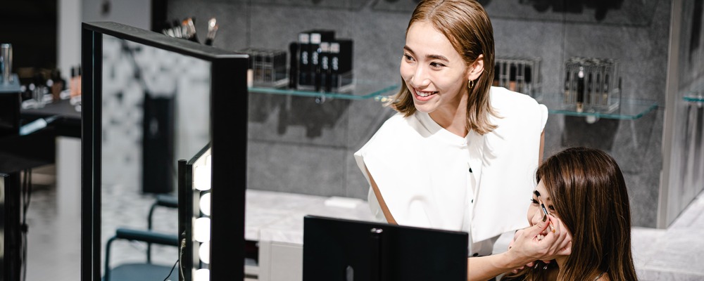 HBL_法人営業｜導入サロンの売上UPを支援 | 株式会社JULIA IVY