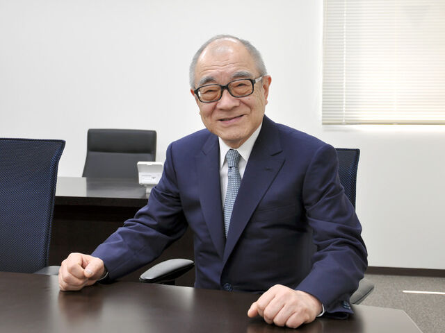 滋慶学園グループ総長　浮舟邦彦