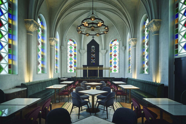 レストラン「Cathedréclat（カテドレクラ）」