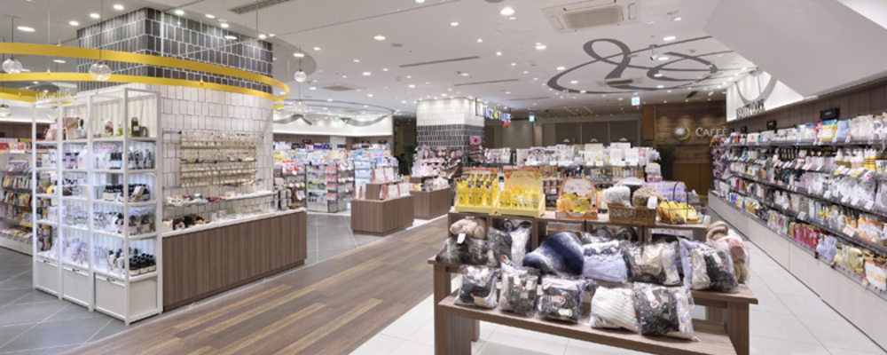 販売スタッフ・パートアルバイト【アインズ＆トルぺ ペリエ海浜幕張店/千葉県】 | アイングループ