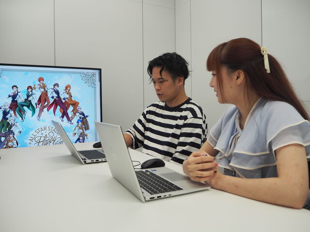 チームで協力しながらイベント実現に向けて協力していきます。多くのファンに喜んでもらえる達成感も◎