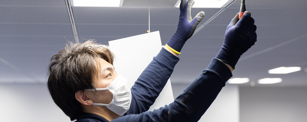 【オフィスの電気工事】年収500万円以上可能／年休125日／直行直帰可能／電気工事の経験者募集 | オフィスコム株式会社