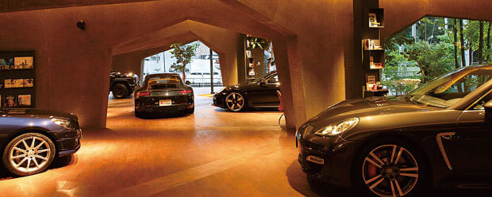 ［グラーツ本店］高級輸入中古車販売店・洗車/回送業務 | GRAZ AUTOMOTIVE HOLDINGS