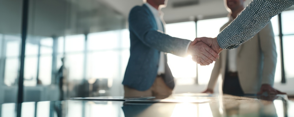 Sales Director / セールスディレクター | CalTa株式会社