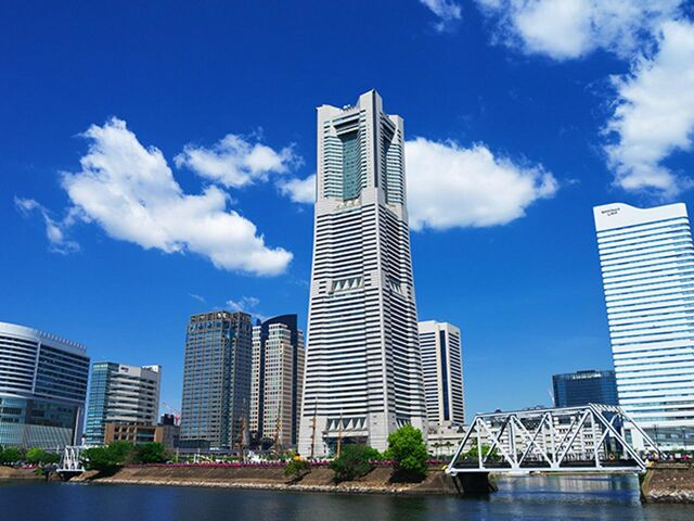本社 横浜ランドマークタワー