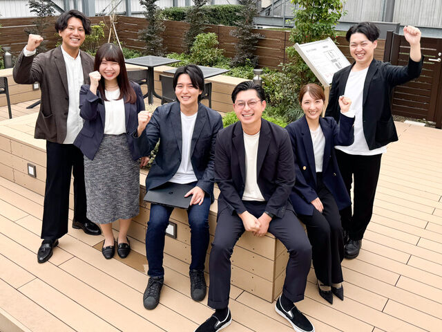 （左から）中村・木下・新城・小林・福島・松井