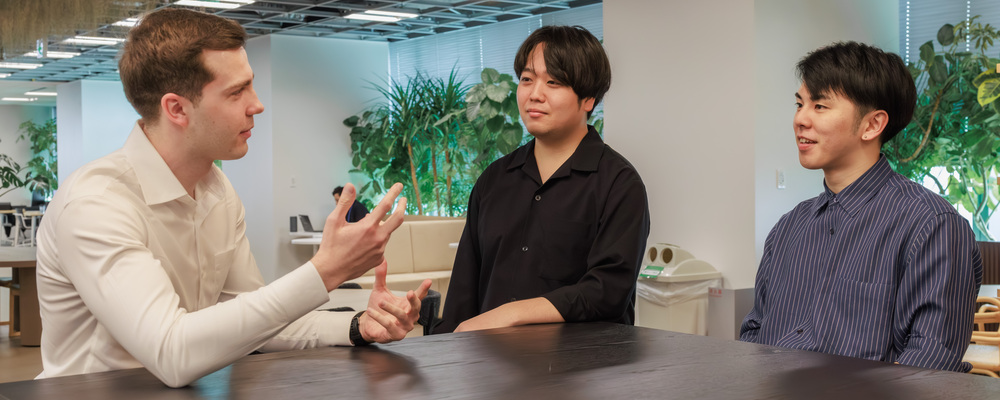 【フルリモート】【Webフロントエンドエンジニア（リード候補）】大手企業のtoCサービス開発を最上流から牽引。ステークホルダーと連携し、実装の枠を超えた「プロデューサー視点」でものづくりをリード！ | 株式会社ソニックムーブ