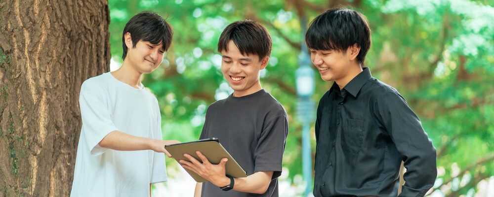 【CS/カスタマーサクセス】創業5期目で社員数約300名！急成長し続けるAIスタートアップ◆お客様に寄り添い最先端テクノロジーを届けるメンバー募集／燈株式会社 | 燈株式会社