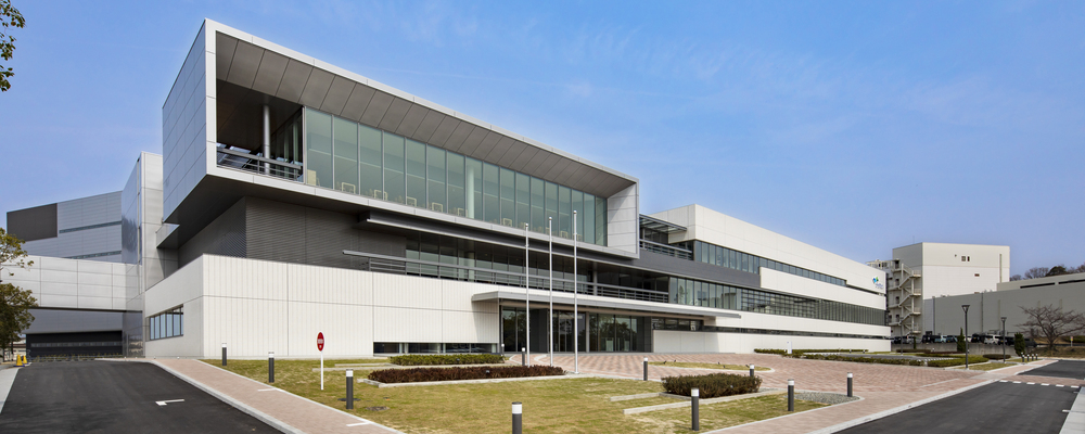 医療用診断薬　生産工程における品質管理　●兵庫（神戸）／世界190ヵ国に展開する医療用検査薬 | シスメックス株式会社