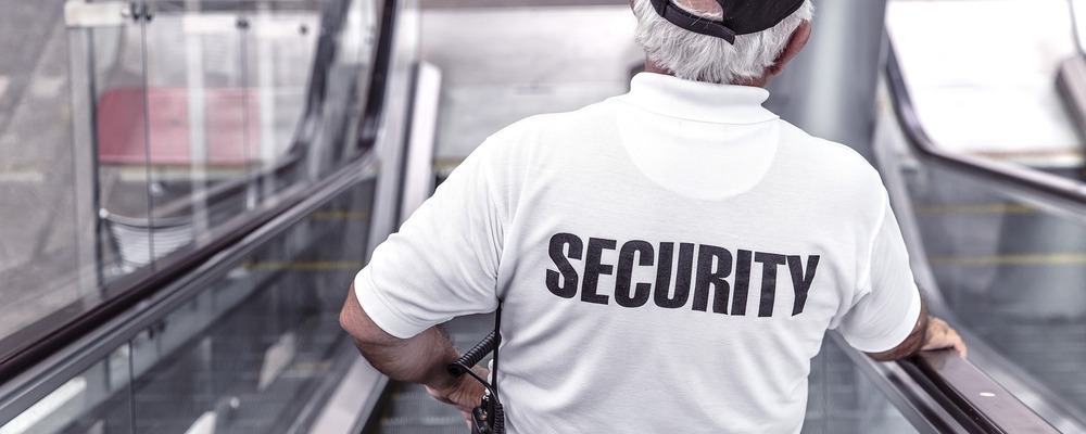 ※急募!!※【東京/営業職/特機部】英語を活かした防衛・セキュリティ関連製品の技術営業（※業務上、英語を利用する場面が多く発生します） | コーンズグループ