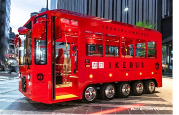 池袋駅を中心に豊島区内を走るIKEBUS。環境にやさしいEV（電気バス）です。