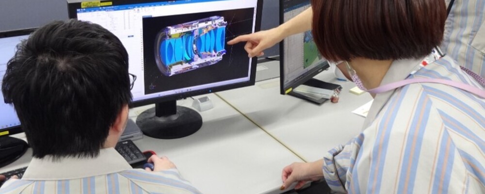 レンズ設計の機械系エンジニア | キヤノン株式会社