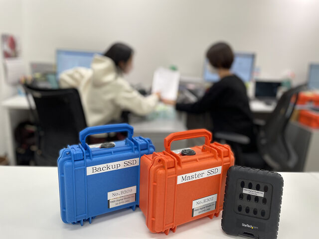 業務で扱うSSDを入れたハードケース