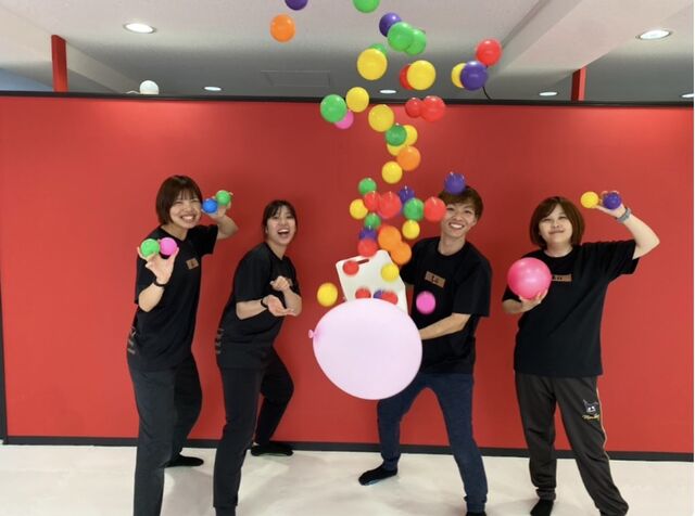 ATY（圧倒的陽気）なコーチは子どもたちに大人気！