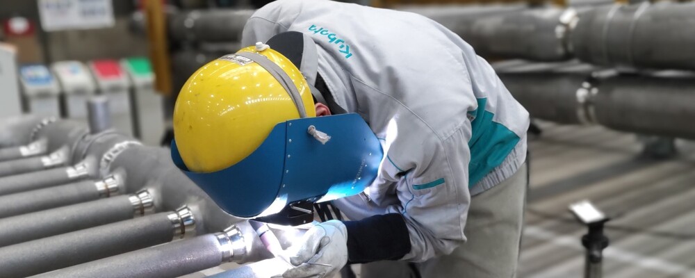 鋳鋼製品のTIG溶接士【枚方製造所】／テクニカル職（技能職）／クボタ | クボタグループ