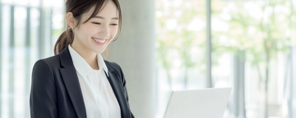 自社サービスのマーケティング担当（リード獲得/クリエイティブ制作））｜年休125日／横浜みなとみらい | 株式会社ProVision