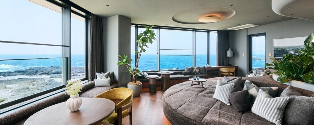 グリーンキーパー・窓清掃【ふふ 城ヶ島 海風のしらべ／神奈川県】 | カトープレジャーグループ